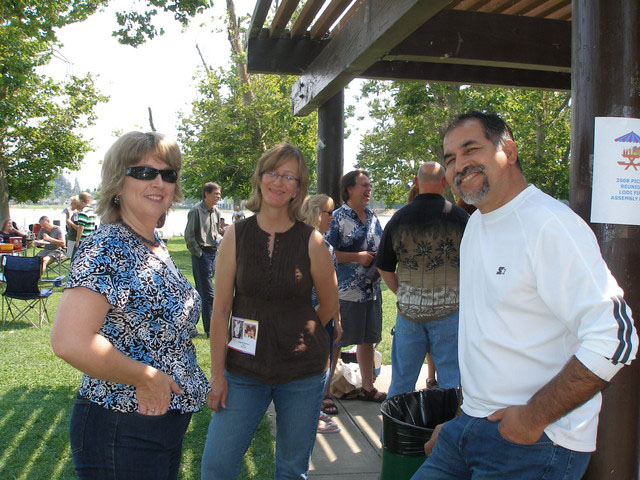 Reunion_038 (Sal & Cheri Woolstrum Lerma and Peggy Bartholomew de Reus)