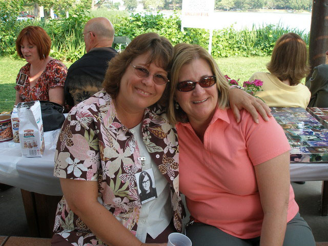 Reunion_049 (Sherry Mahl Prescott & Cheryl Bohnet Hitchcock)